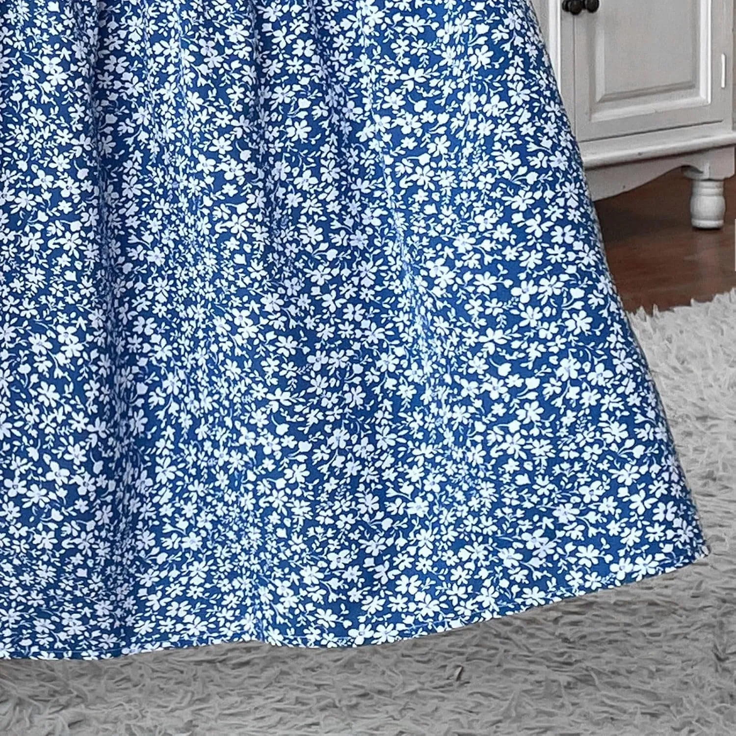 Long Flowy Skirts for Women Smocked High Waisted Floral Maxi Skirt with Pockets Boho Ruffle Tiered Beach A Line Skirt